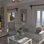 Tango فيلة *
