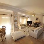Tango Villa