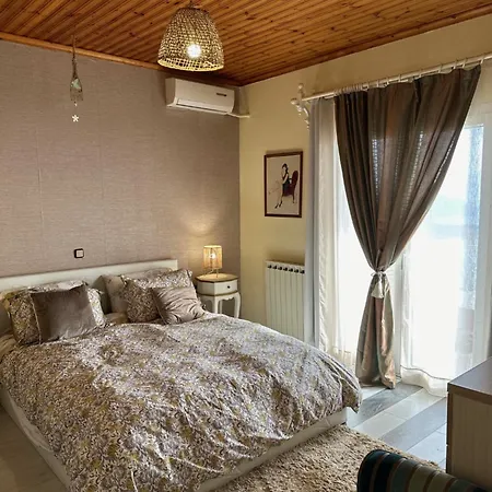 Tango Villa *
