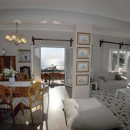 Villa Tango