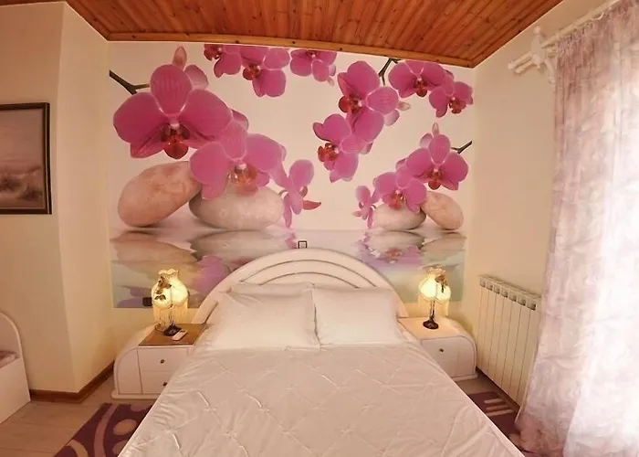 Tango Villa Paleokasztríca