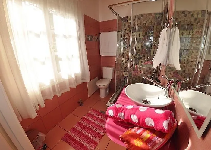 Tango Villa Paleokasztríca